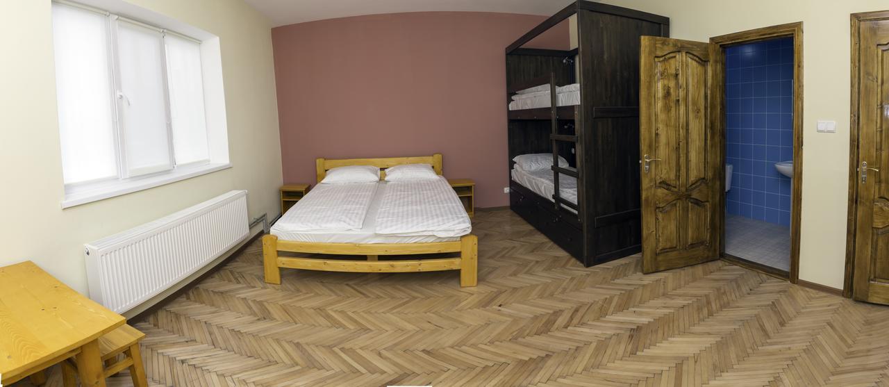 Dream Hostel Carpathians Rachiv Esterno foto